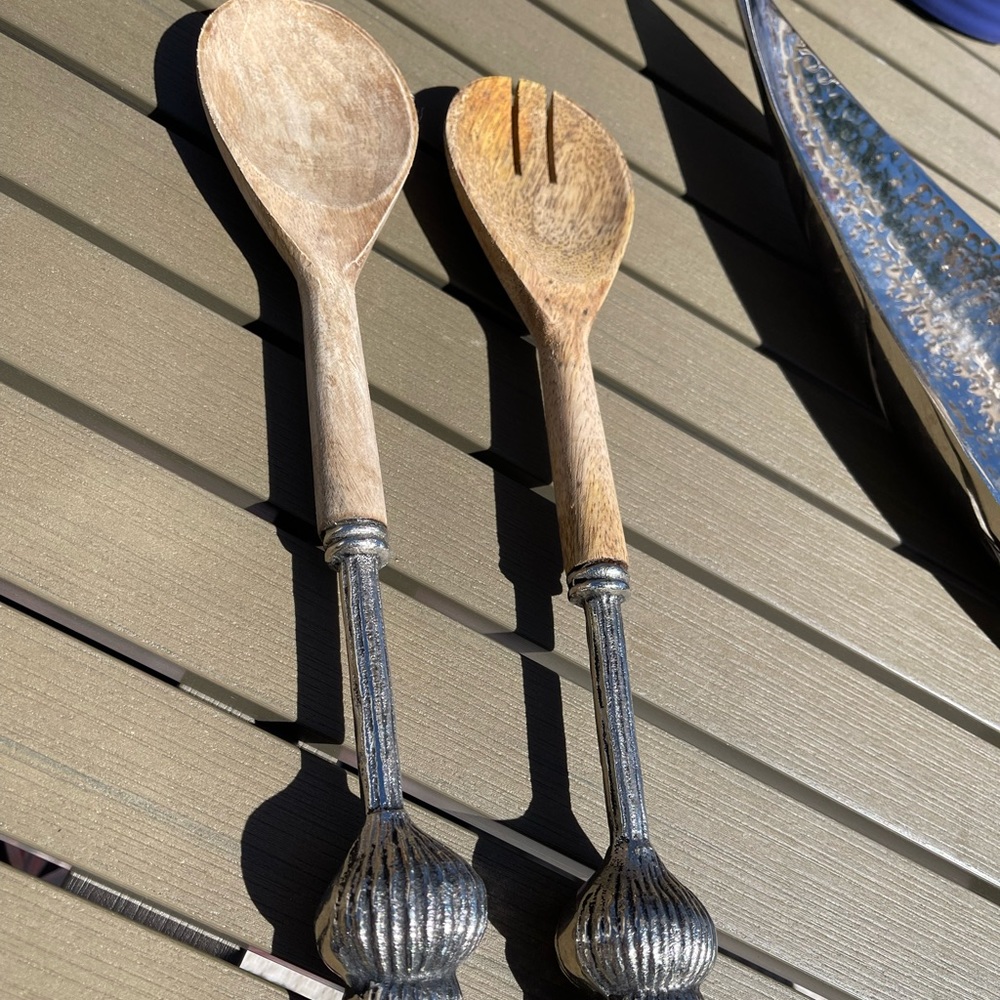 Seashell 🐚 salad servers & small serving bowl - Picture 4 of 8